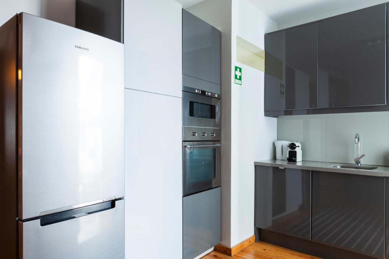 Alfama Terrace Apartment With Authentic XVIII Tiles And Historic Notes 3 Bedrooms & 2 Bathrooms Ac Lissabon Exterior foto