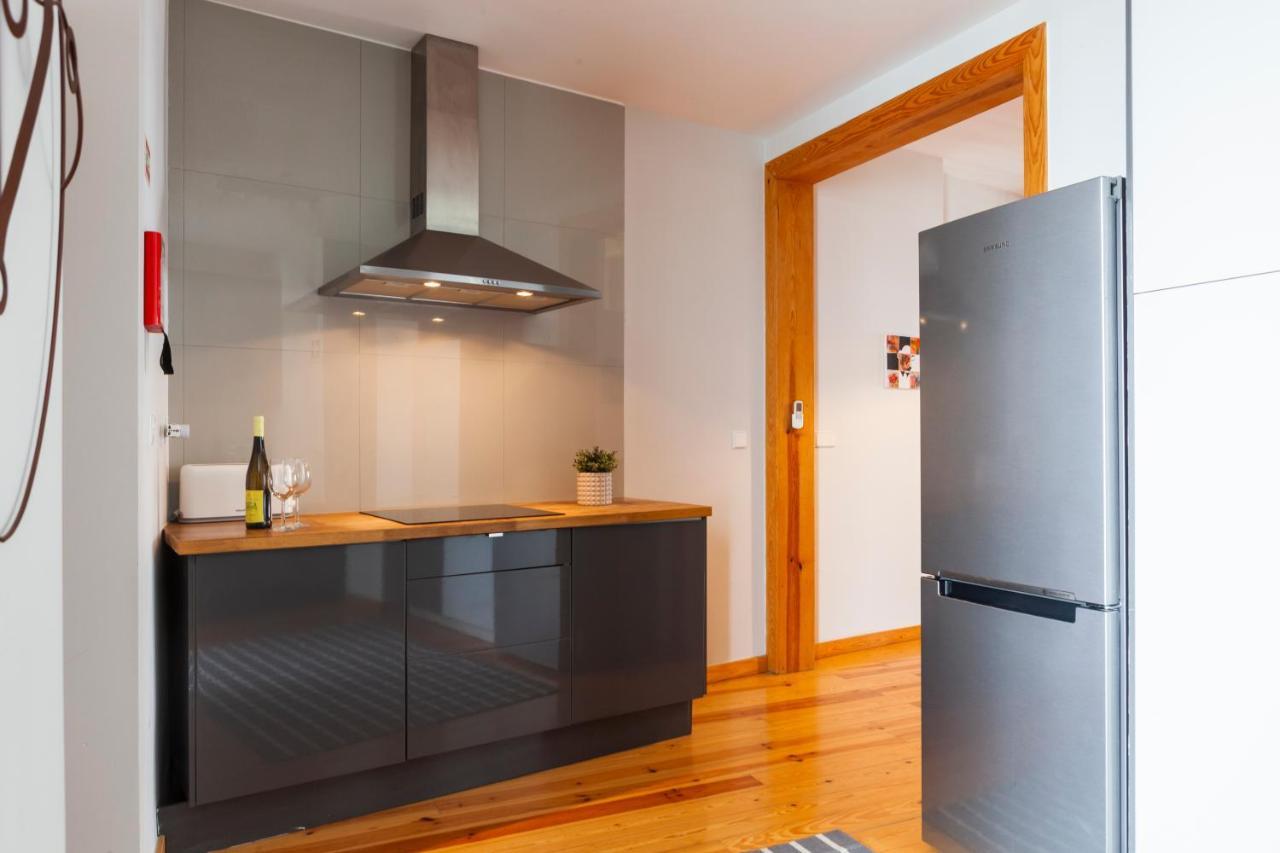 Alfama Terrace Apartment With Authentic XVIII Tiles And Historic Notes 3 Bedrooms & 2 Bathrooms Ac Lissabon Exterior foto