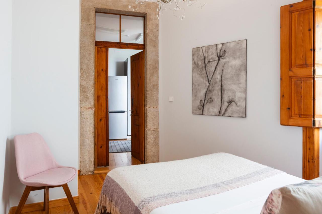 Alfama Terrace Apartment With Authentic XVIII Tiles And Historic Notes 3 Bedrooms & 2 Bathrooms Ac Lissabon Exterior foto